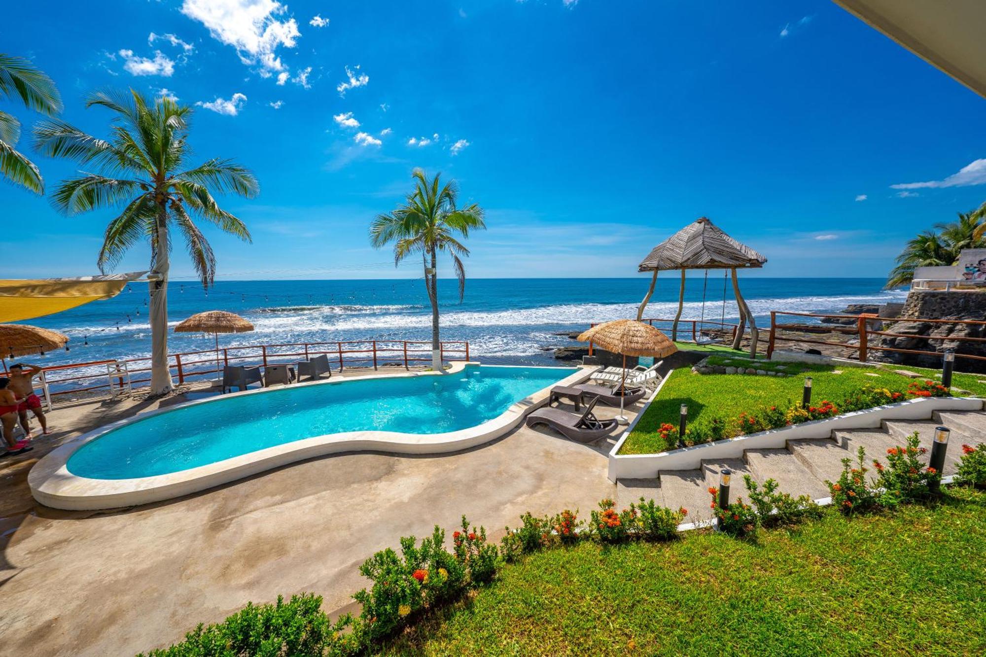 Reef On The Water Hotel Tamanique Ngoại thất bức ảnh