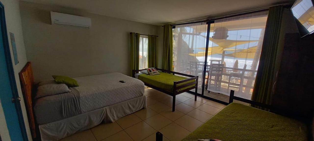 Reef On The Water Hotel Tamanique Ngoại thất bức ảnh