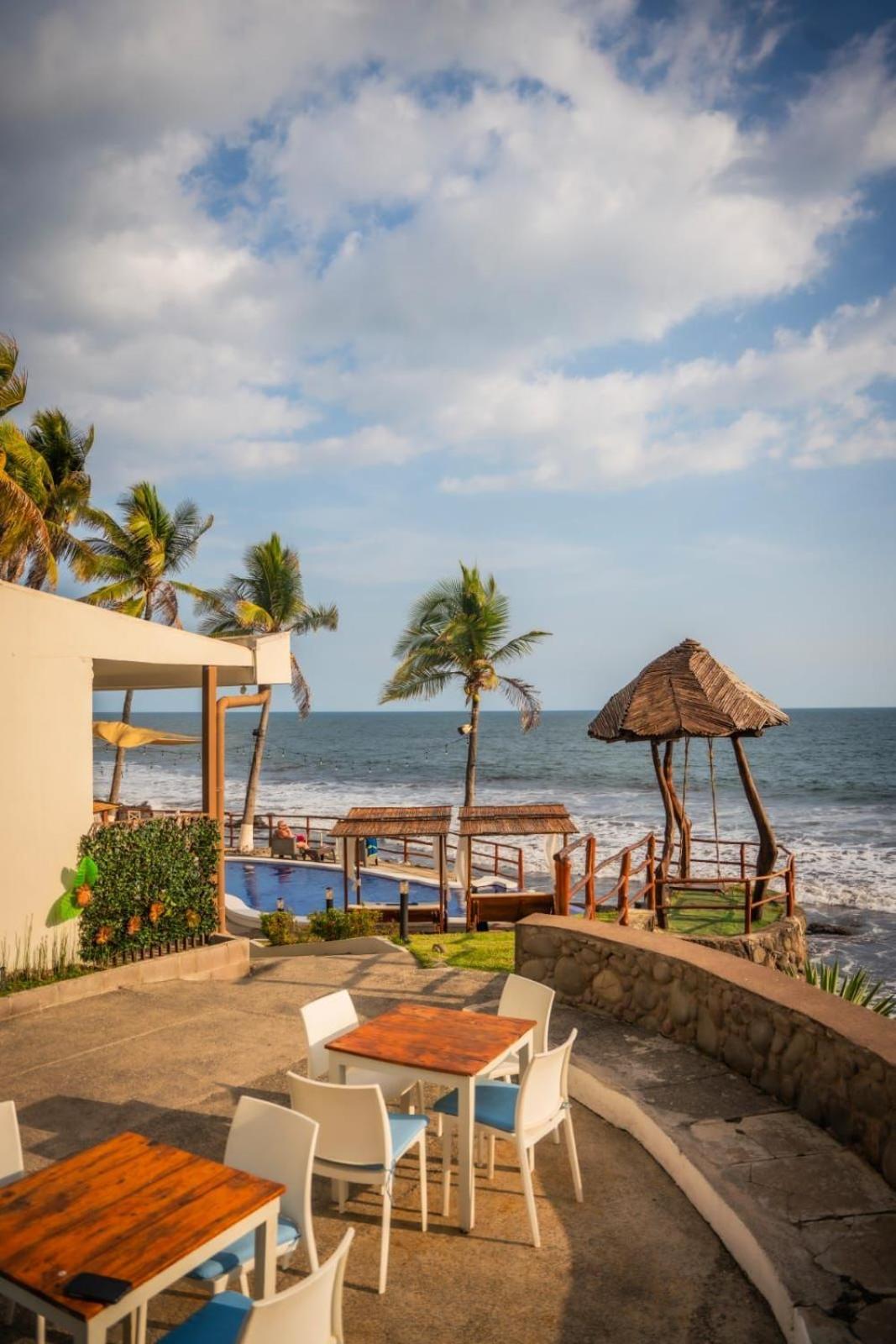 Reef On The Water Hotel Tamanique Ngoại thất bức ảnh